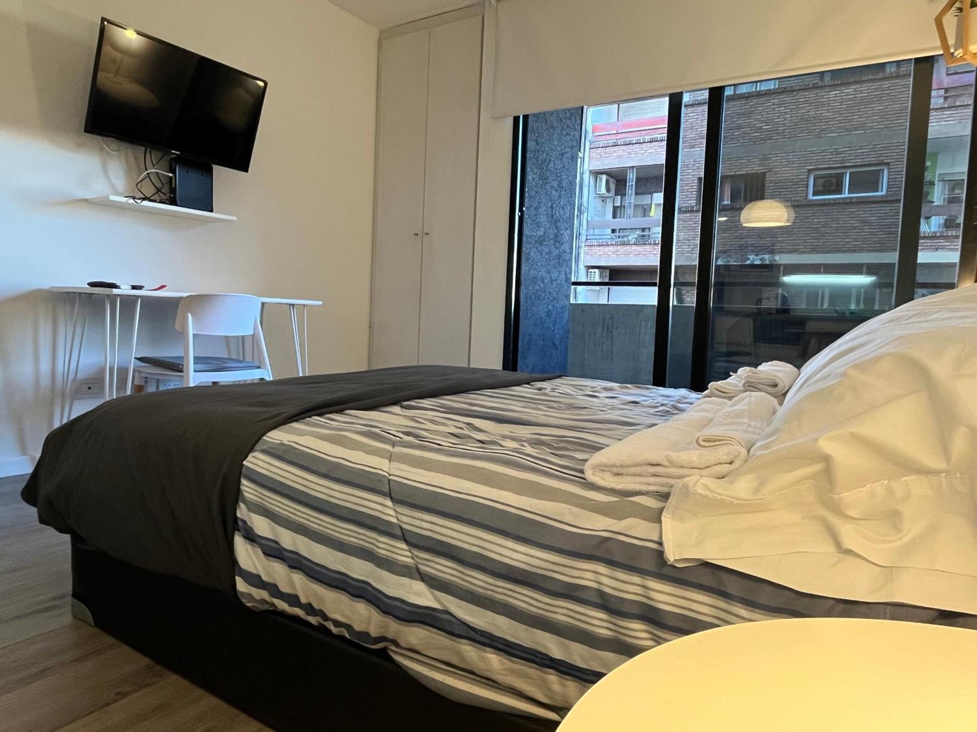 Apartment Premium - Vincent V G Rosario